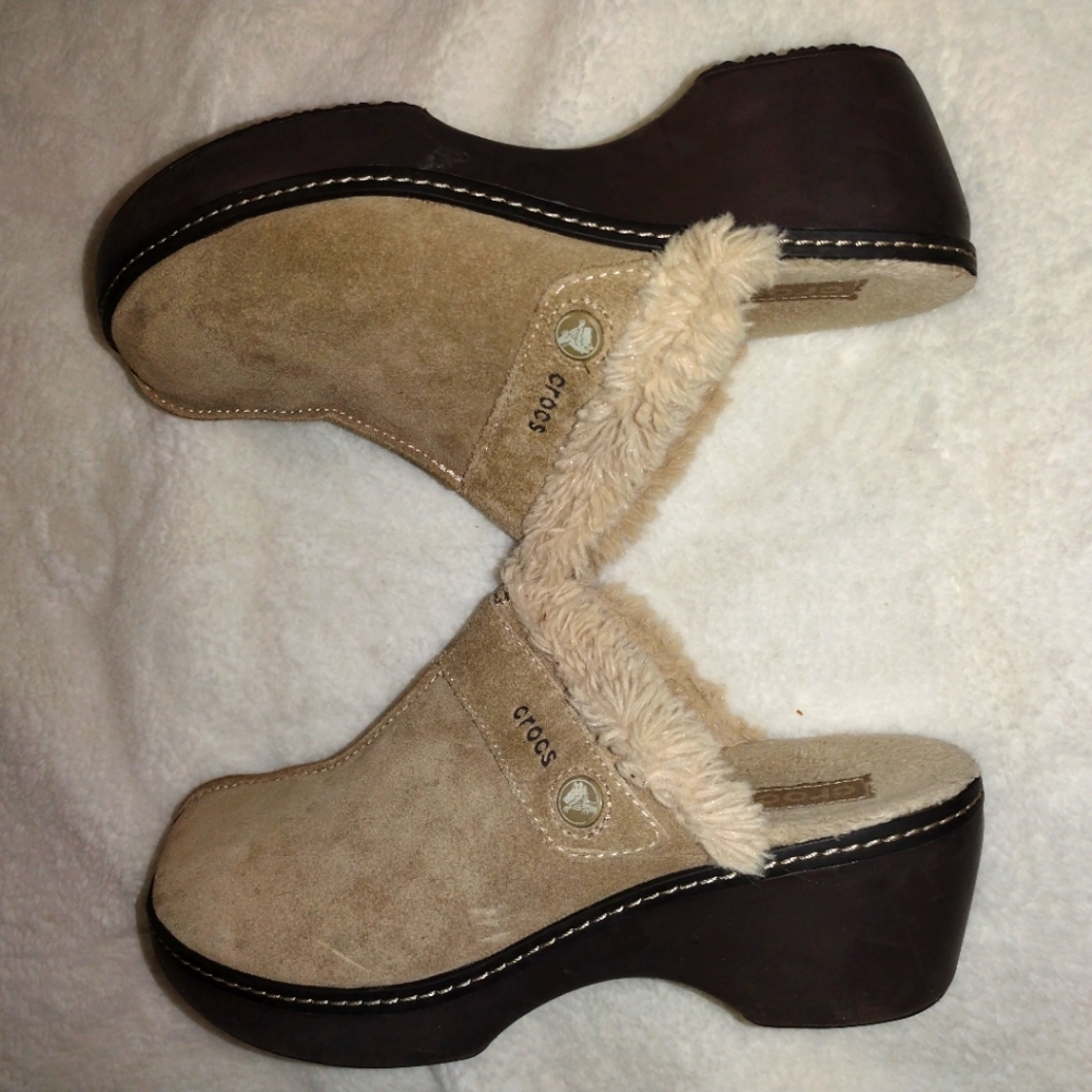 Crocs Shoes women's #7